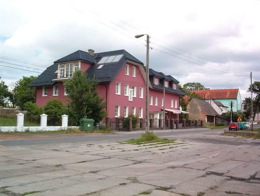 Gosciniec Ella Inn Lipniki Lipniki  Extérieur photo
